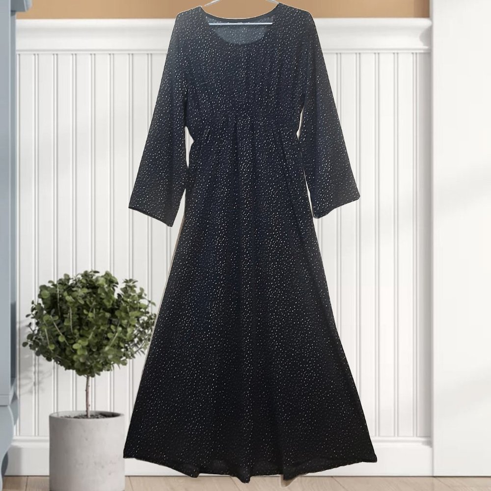 🌸 56 | Long Sleeved Polka-Dot Maxi Dress